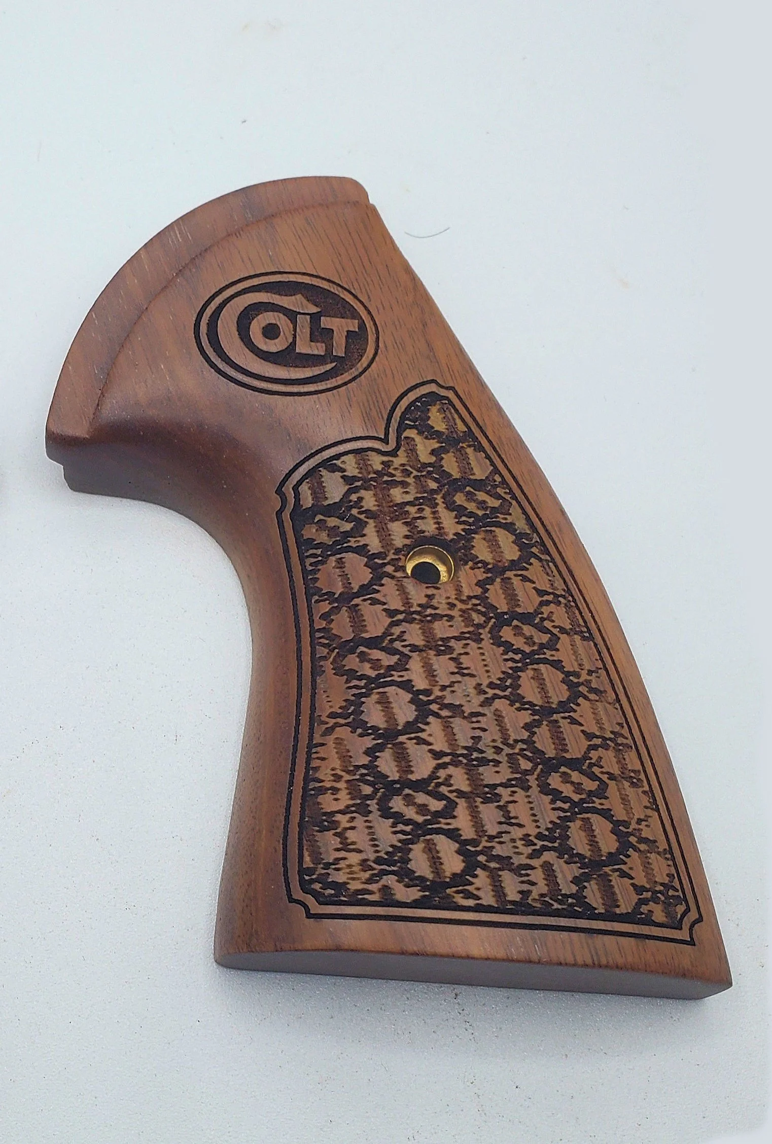 Custom Grip pattern examples — Hudson River Valley Customs
